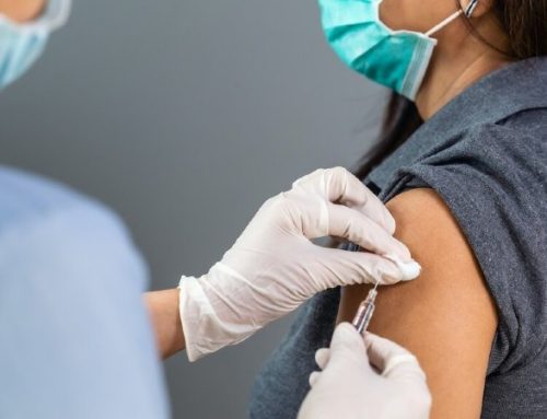 Covid-19: OMS recomenda segundo reforço vacinal para grupos de risco