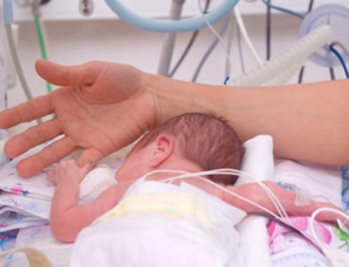 Bebés prematuros têm maior dificuldade em lidar com dor repetida