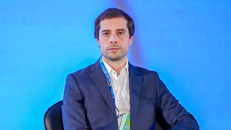 <i class="iconlock fa fa-lock fa-1x" aria-hidden="true" style="color:#e82d43;"></i> Casos clínicos ilustram novas opções no tratamento da enxaqueca