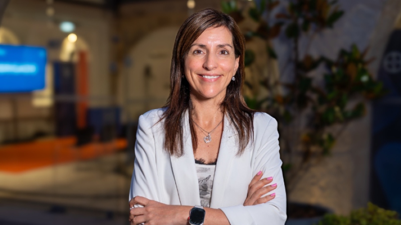 <i class="iconlock fa fa-lock fa-1x" aria-hidden="true" style="color:#e82d43;"></i> Cancro da bexiga: sequência terapêutica na doença avançada