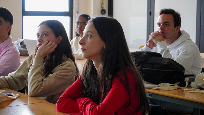 Novo Banco de Oportunidades de Voluntariado Internacional reúne experiências para estudantes de Medicina Novo Banco de Oportunidades de Voluntariado Internacional reúne experiências para estudantes de Medicina
