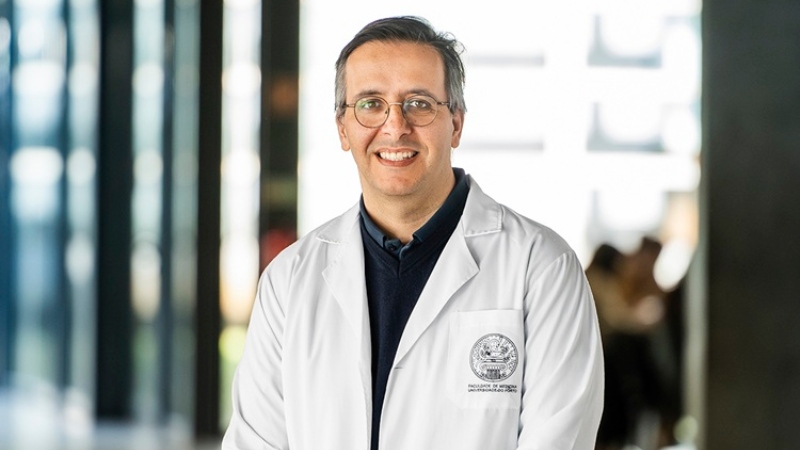 Roberto Roncon eleito diretor da Faculdade de Medicina da Universidade do Porto Roberto Roncon eleito diretor da Faculdade de Medicina da Universidade do Porto