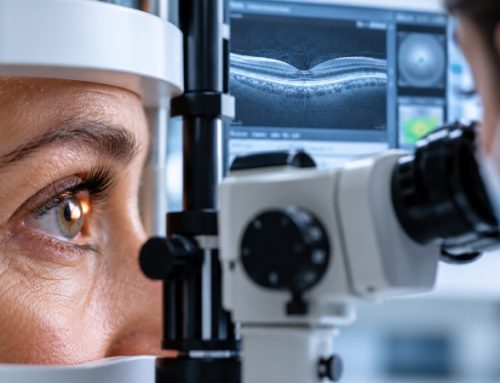  Implante de fluocinolona reduz flutuações da espessura da retina no edema macular diabético