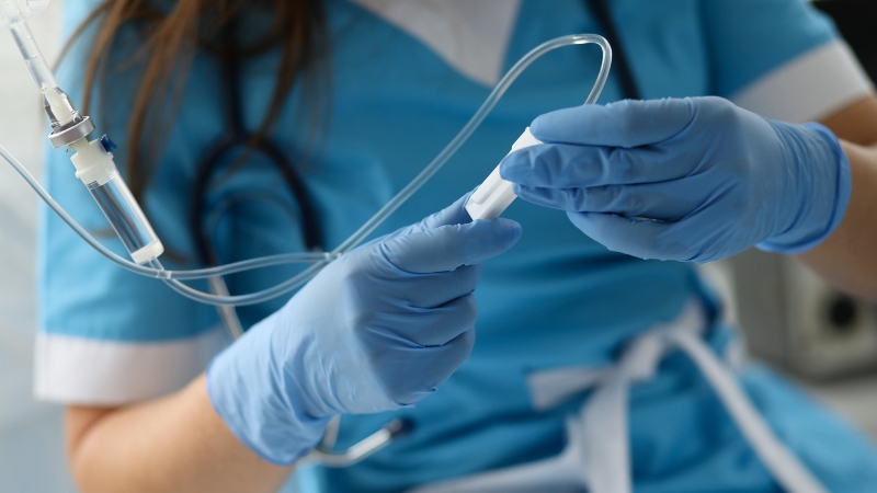 Estudo revela dificuldades em atrair e reter enfermeiros nos hospitais portugueses